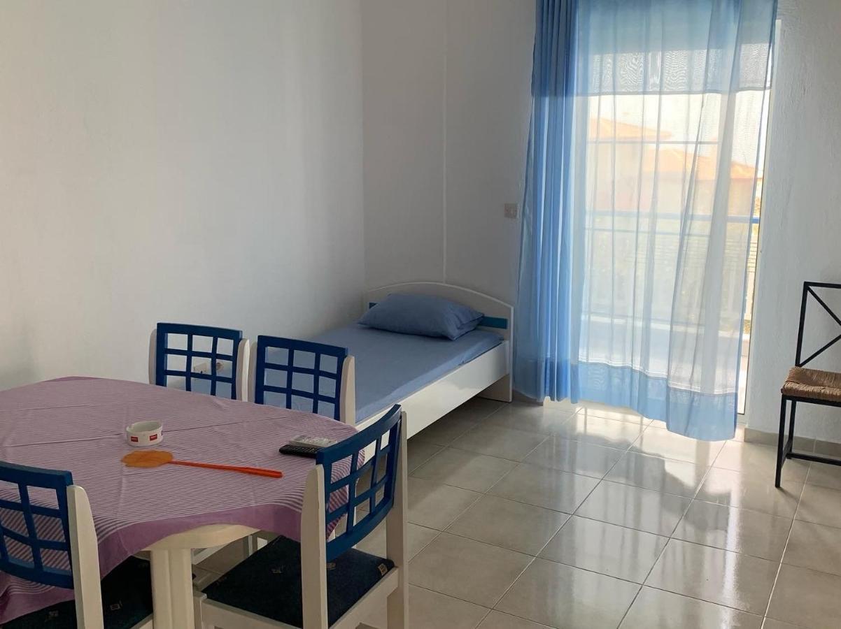 Mare - Rooms أغيا باراسكيفي المظهر الخارجي الصورة