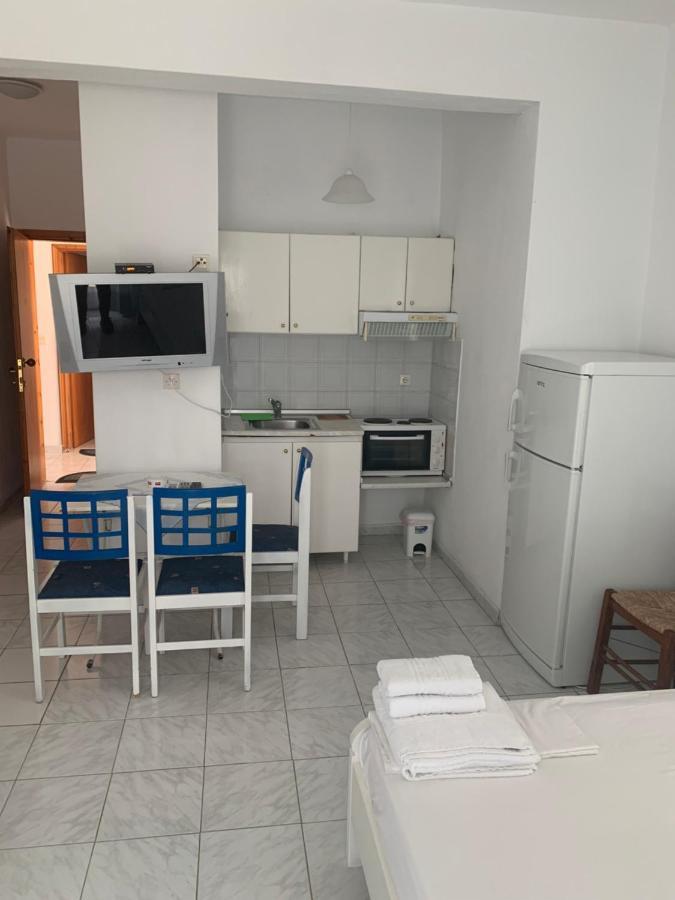 Mare - Rooms أغيا باراسكيفي المظهر الخارجي الصورة